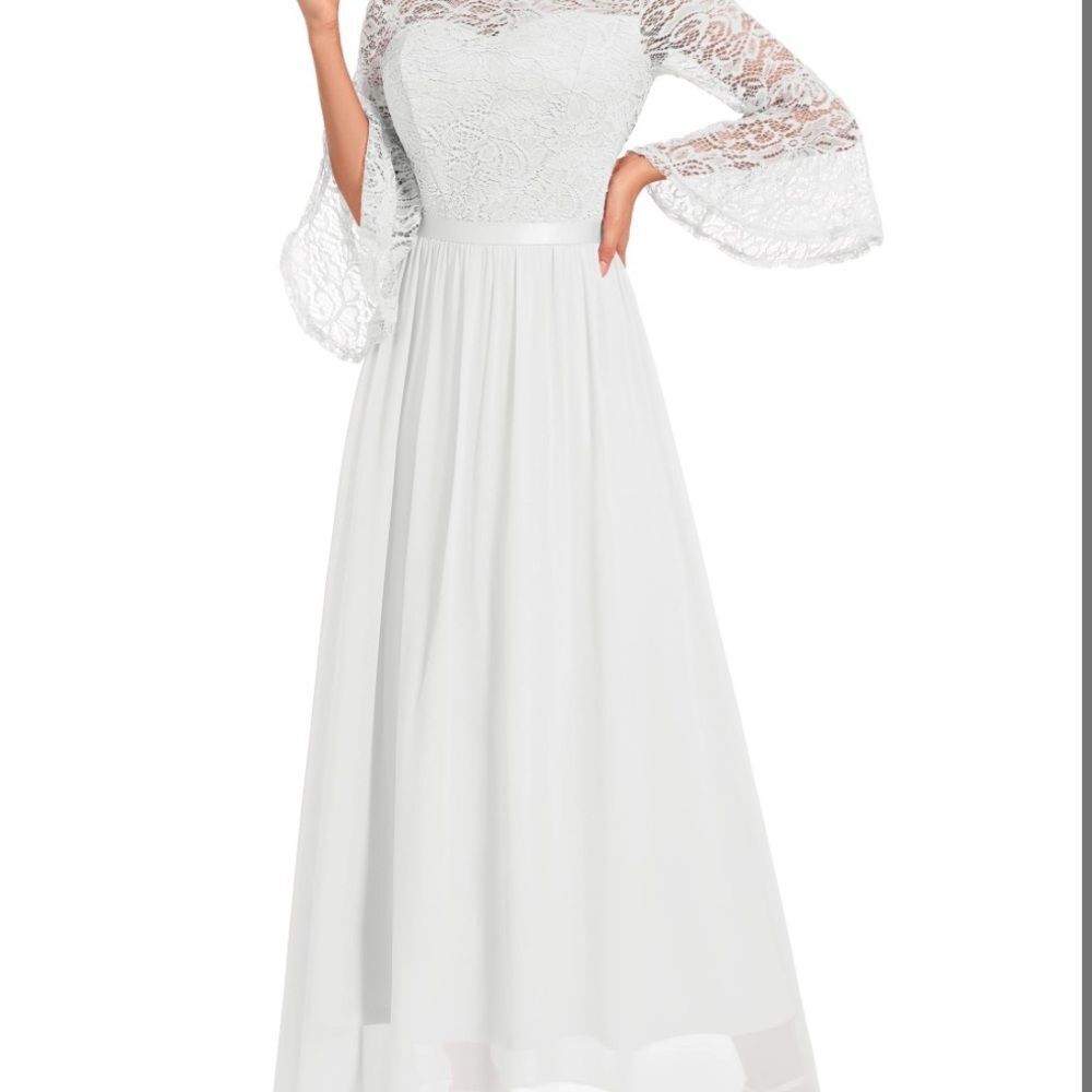 Elegant White Lace Maxi Dress XL